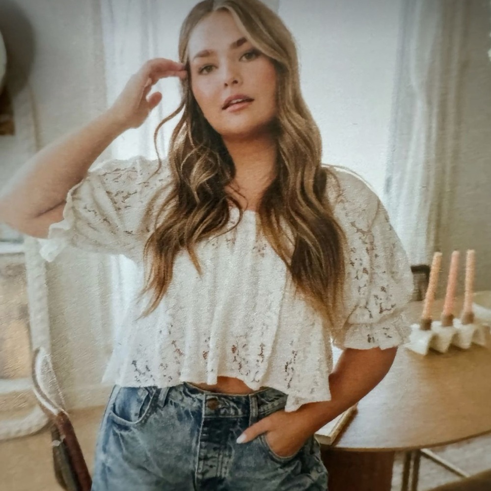 FREE PEOPLE WOMEN'S STACEY LACE CROPPED SHIRT